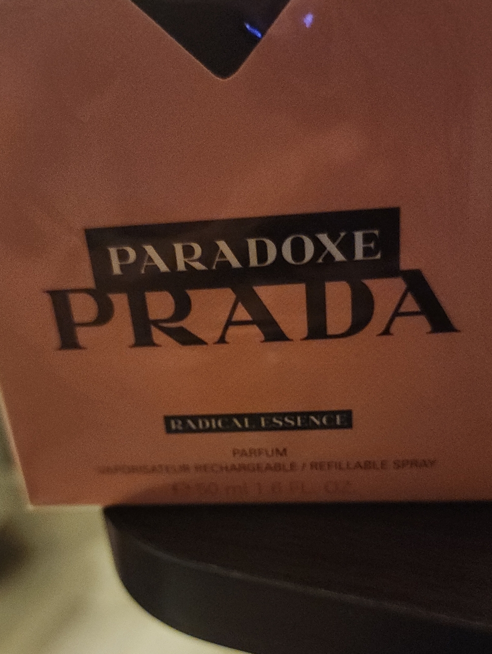 Prada Paradoxe Pink & Black Fragrance Radical essense